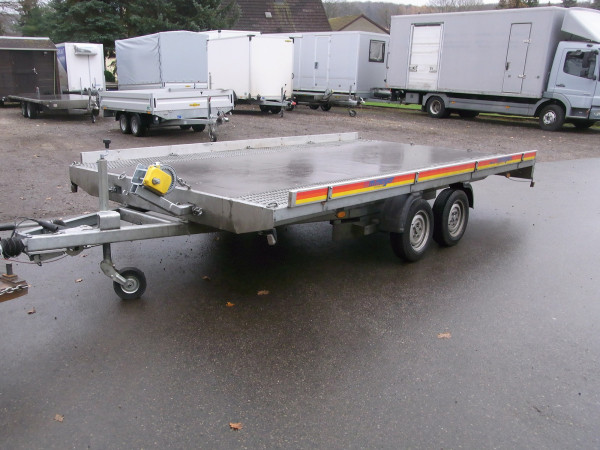4,20m 3,5t Autotransportanhänger geschlossener Boden